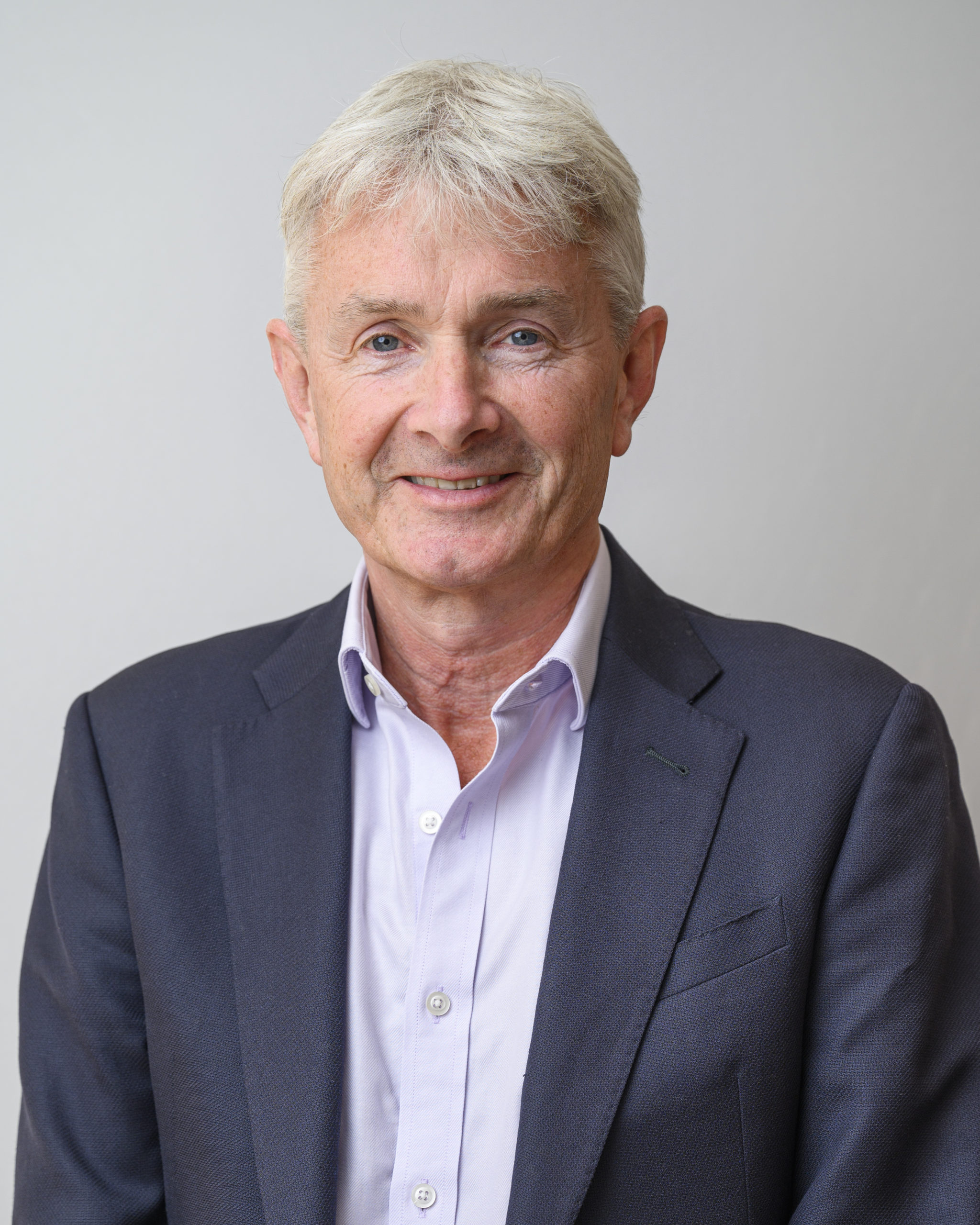 Professional headshot of Niall Murray, Executive Coach & Leadership Facilitator, helping leaders strengthen decision-making, team effectiveness, and organisational leadership capability.