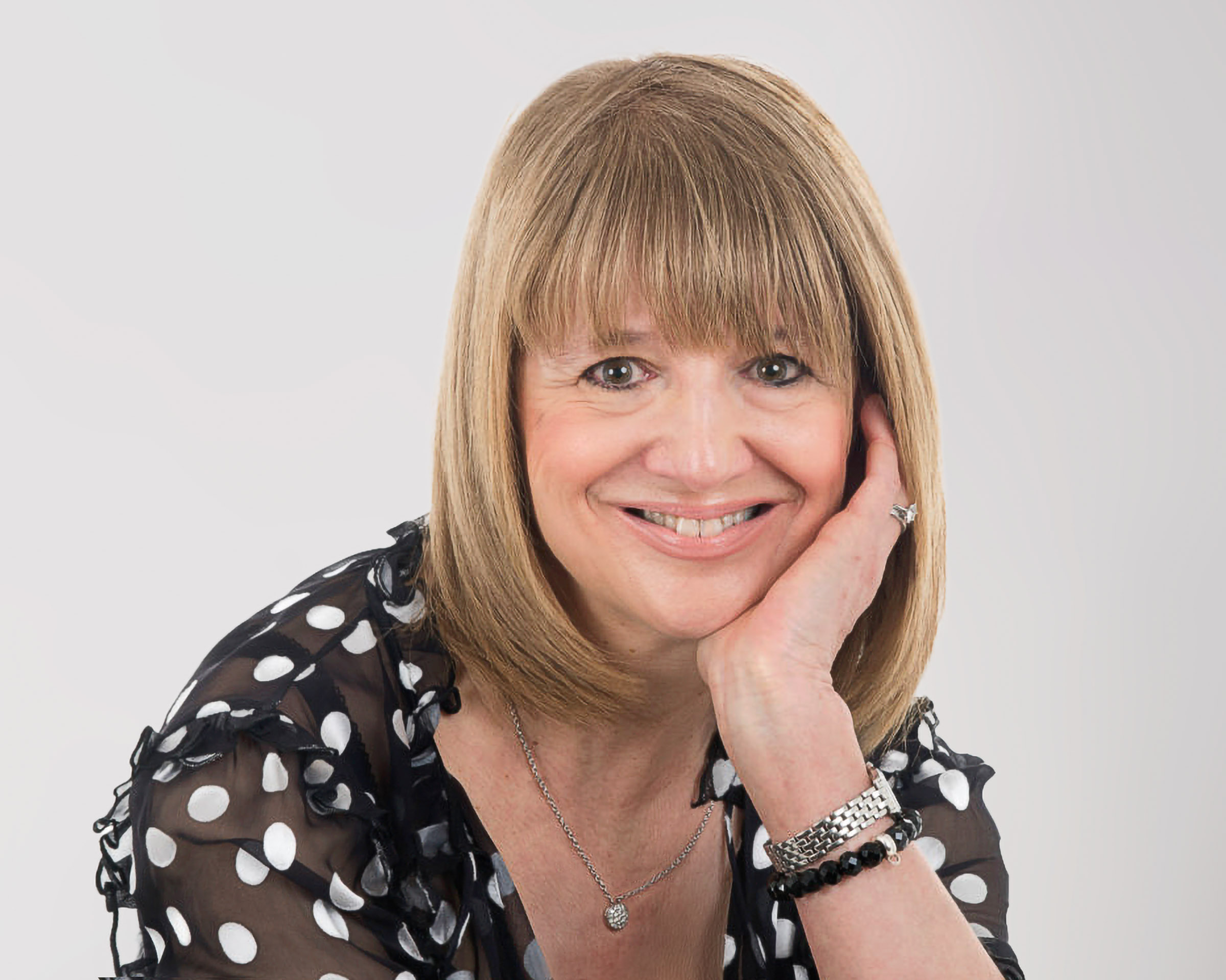 Professional headshot of Jill Savage, Executive and Mental Fitness Coach and Coach Supervisor at Harmonics supporting leadership development and executive coaching.